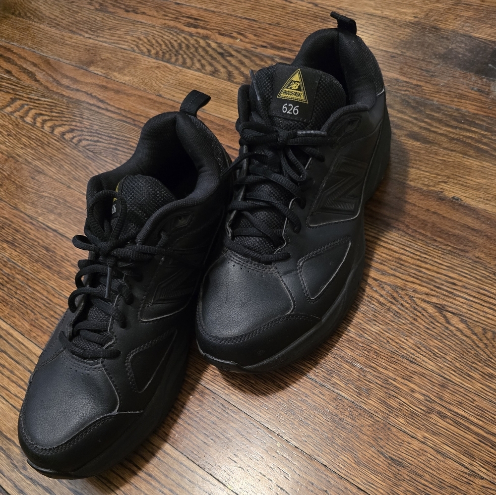 Mens New Balance 626 V2 Industrial shoes